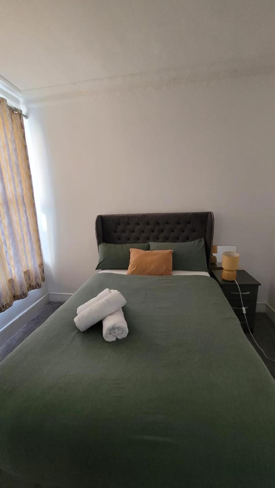 Two Bedroom Flat In London Kültér fotó